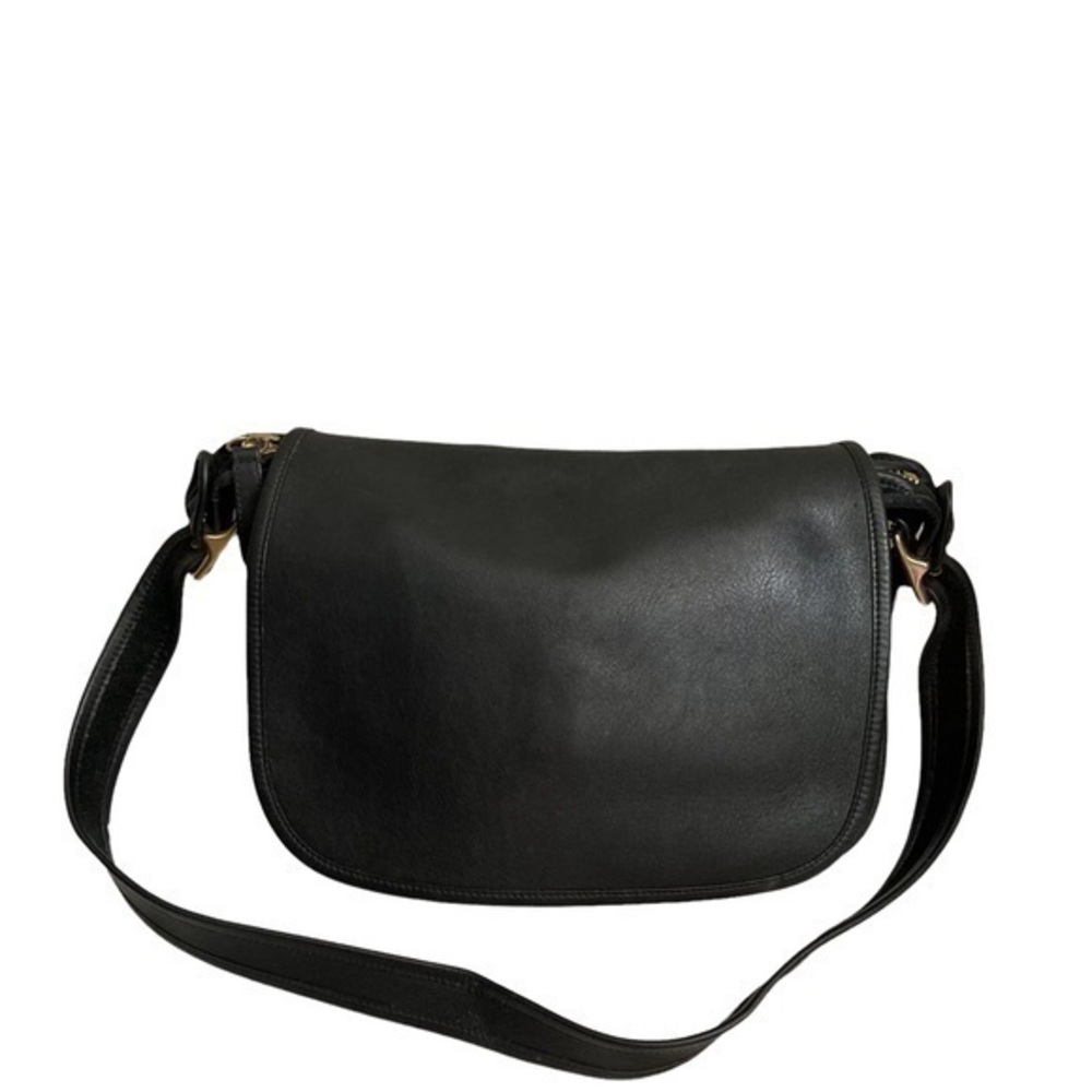 Coach vintage 2004 reissue of Patricia legacy flap bag black leather